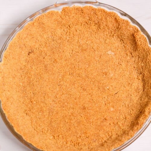 A glass dish with the finished base.