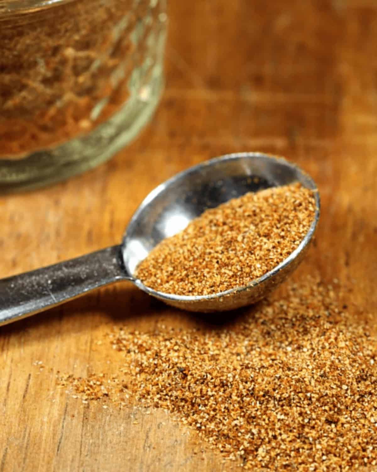 A spoon of the finished seasoning.