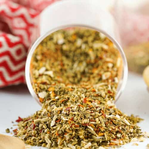 This is one of the best pizza seasoning recipes.